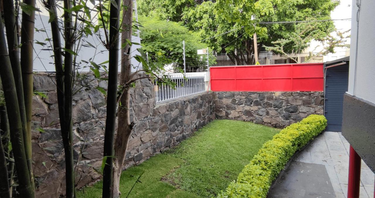 Habitaciones Privadas Con Bano Propio En Una Zona Segura Y Centrica De Guadalajara. Ngoại thất bức ảnh